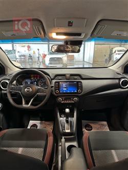 نيسان فيرسا